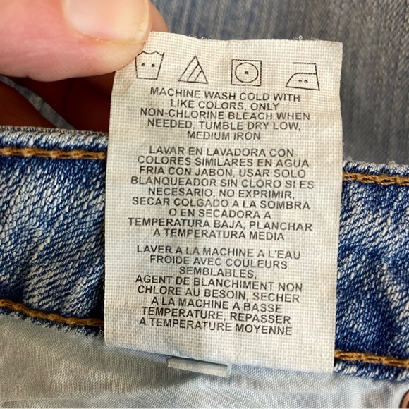 Riders Copper Collection Vintage Faded Wash Cropped Capri Jeans - Picture 7 of 7